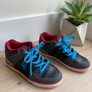 DC Youth Radar skate shoe size youth 3. Kids, outdoor, school, play, sneakers